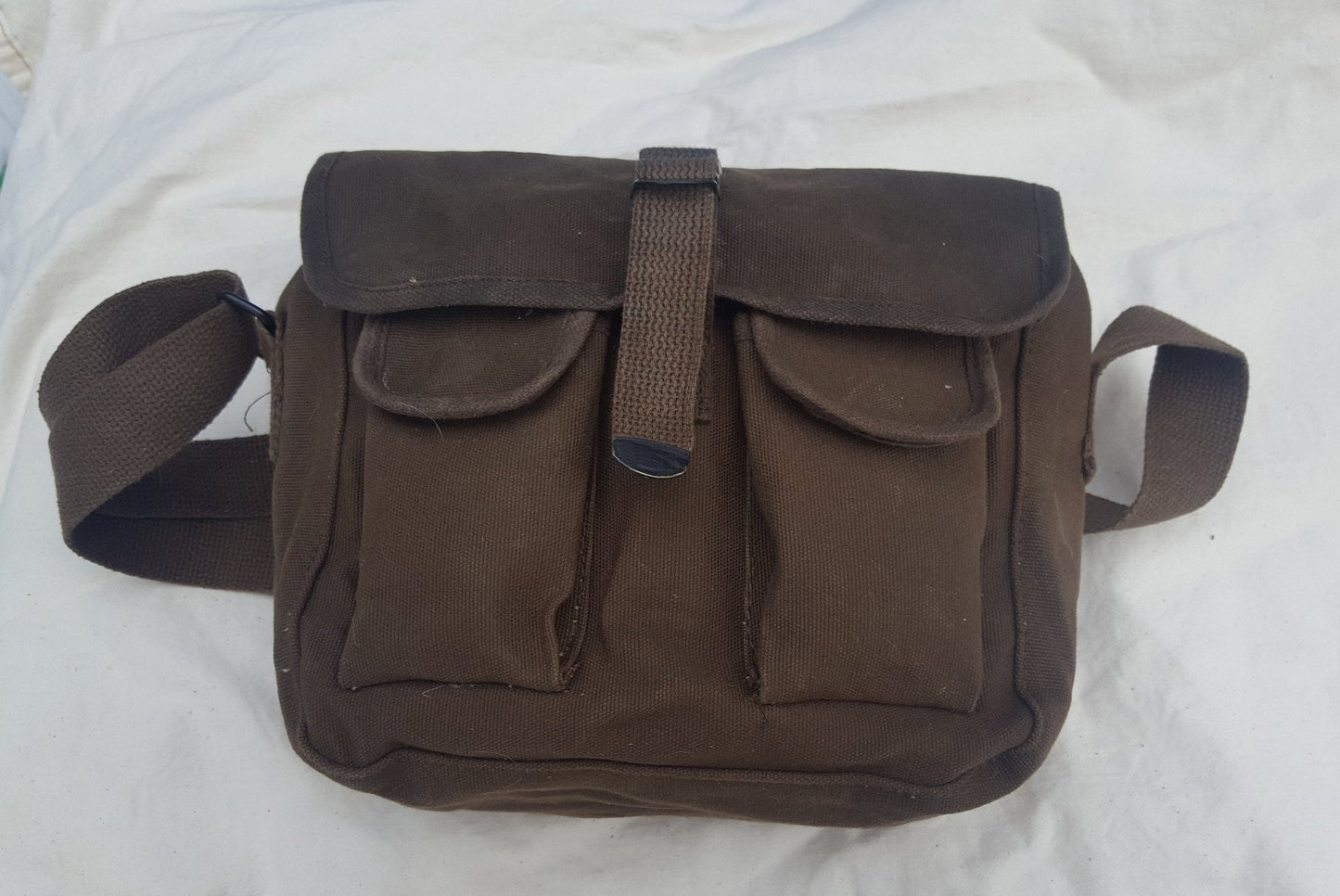 Waxed canvas shoulder bag