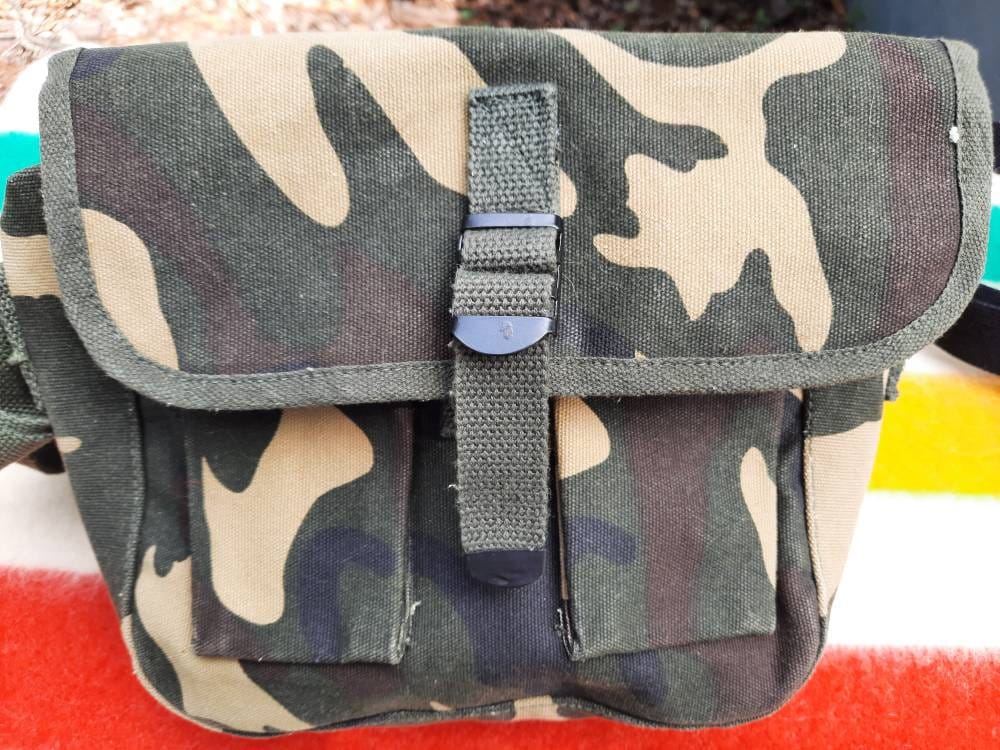 Waxed canvas shoulder bag