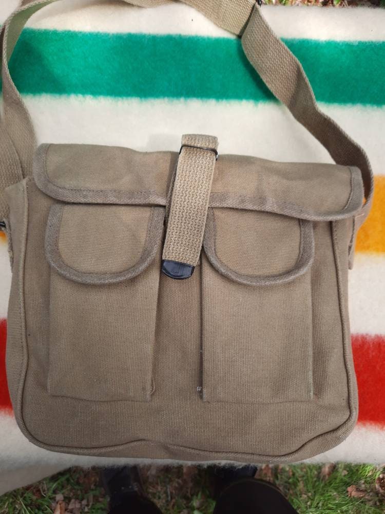 Waxed canvas shoulder bag