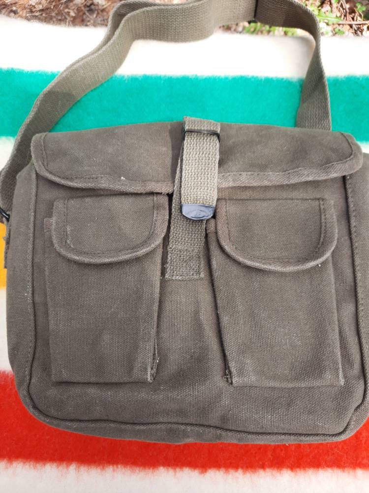 Waxed canvas shoulder bag